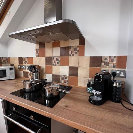 Studio Flat In The Heart Of Hampstead, 伦敦 外观 照片